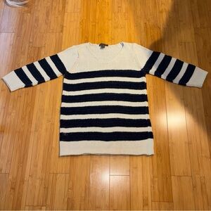 Tommy Bahama Women's Open Knit Sweater in size L 3/4 length sleeve